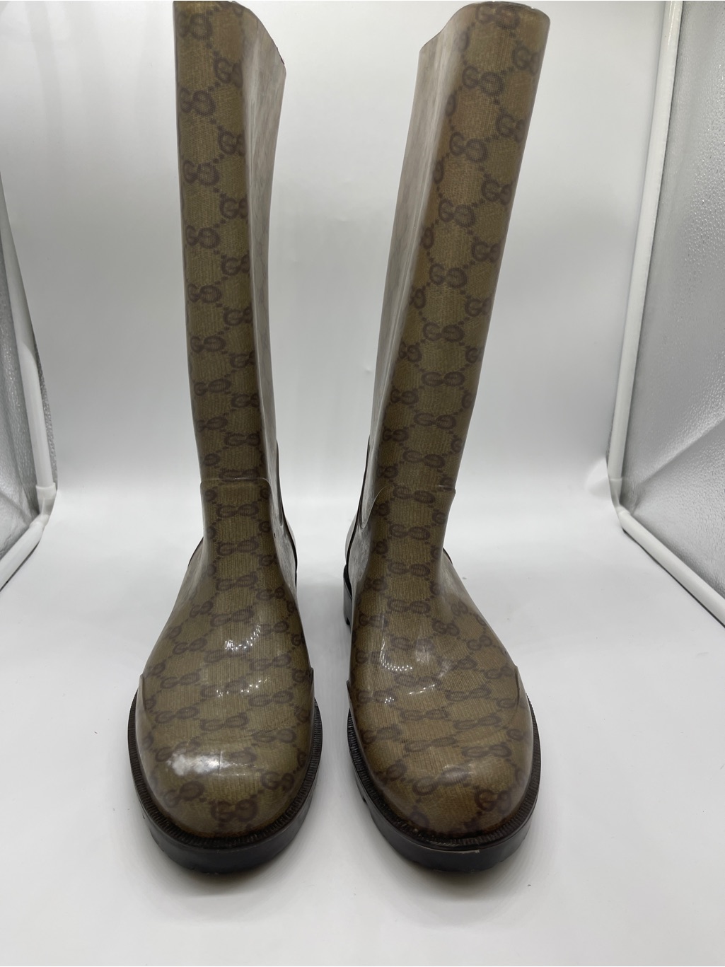 Gucci Brown/Green Monogram Mid-Calf Round Toe Rain Boots, Size 39/8.5